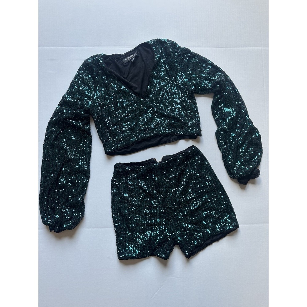 Celebrity Pink Emerald Green Sequin 2 Piece Set Crop Top and Shorts Medium